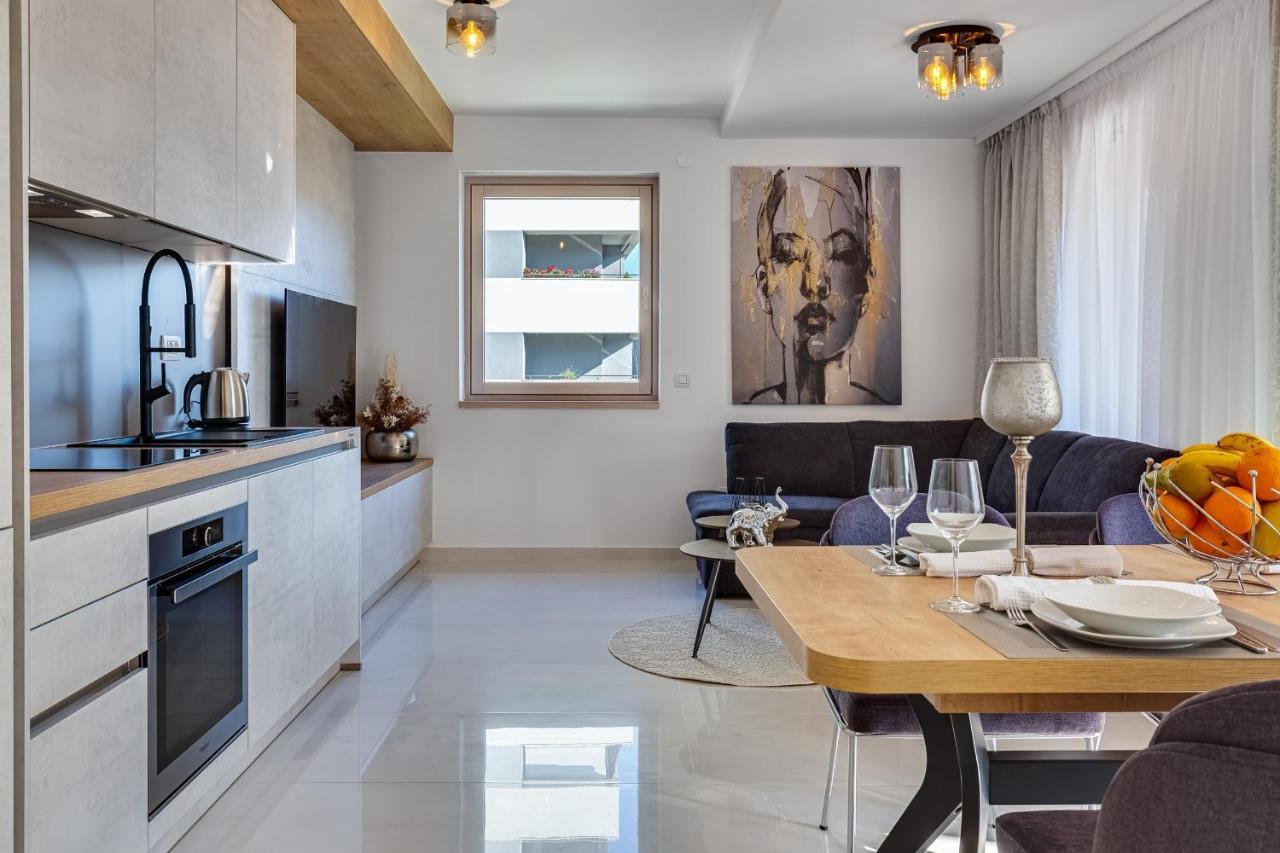 Diamond Two Bedroom Apartment Zadar Extérieur photo