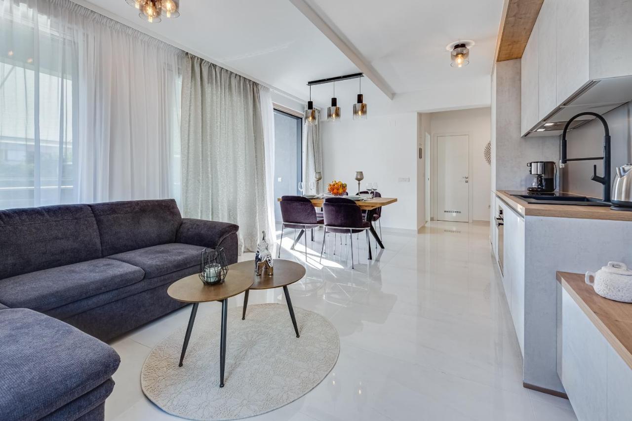 Diamond Two Bedroom Apartment Zadar Extérieur photo