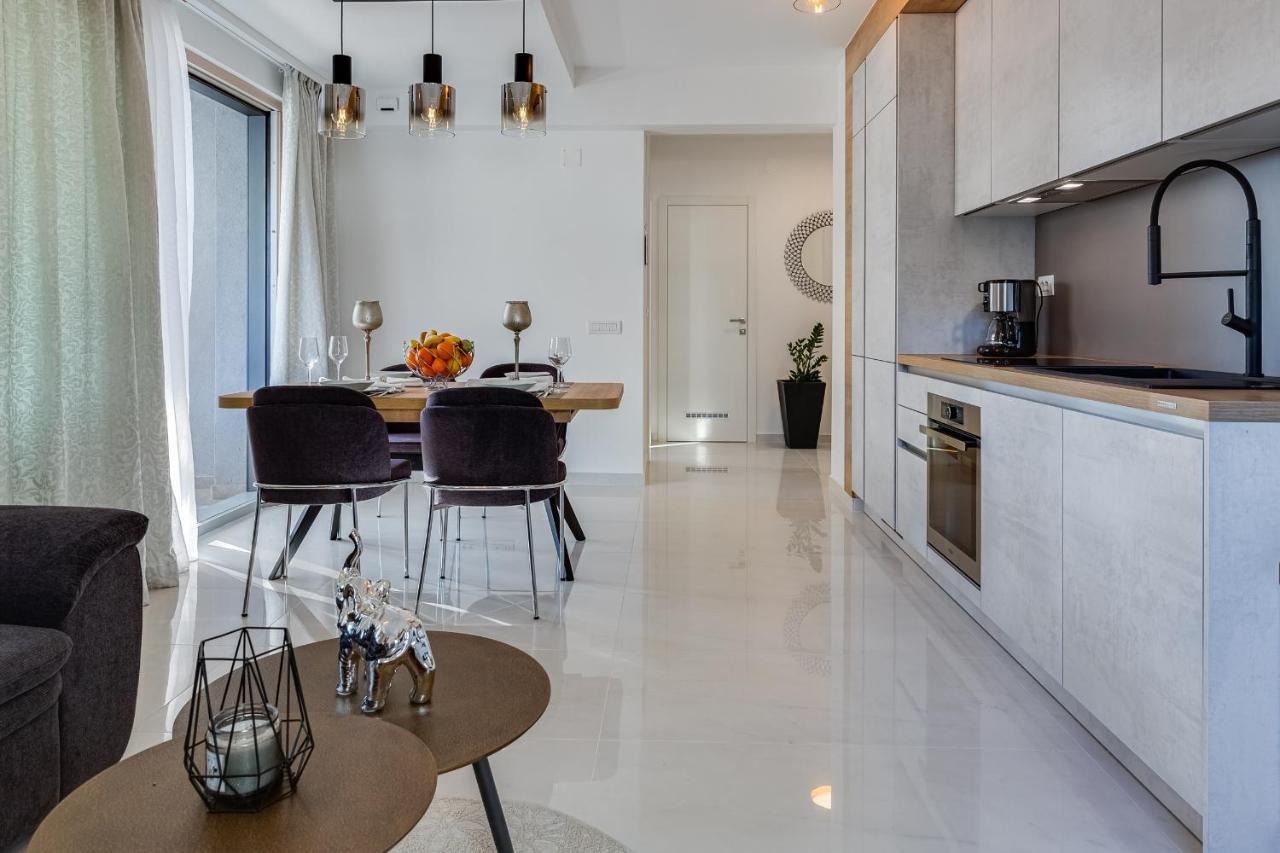 Diamond Two Bedroom Apartment Zadar Extérieur photo