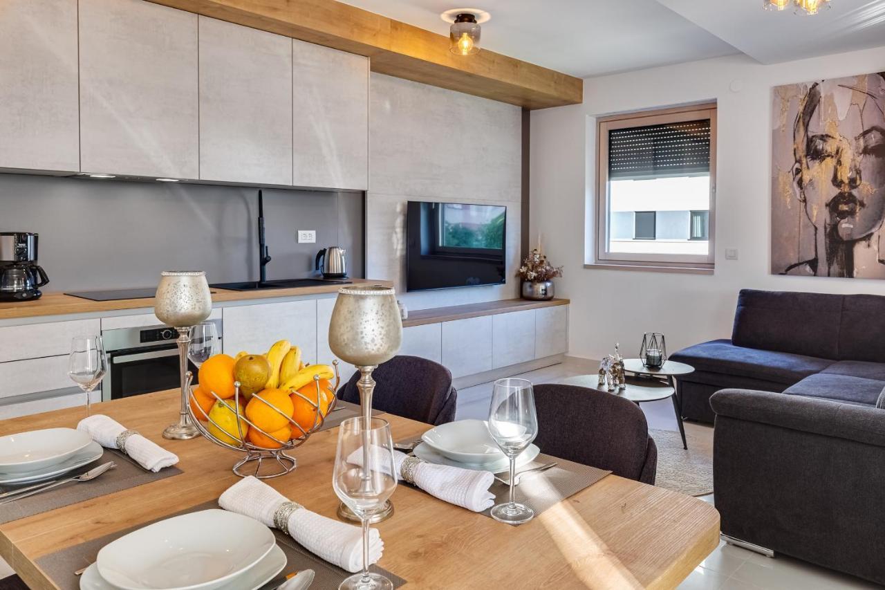 Diamond Two Bedroom Apartment Zadar Extérieur photo
