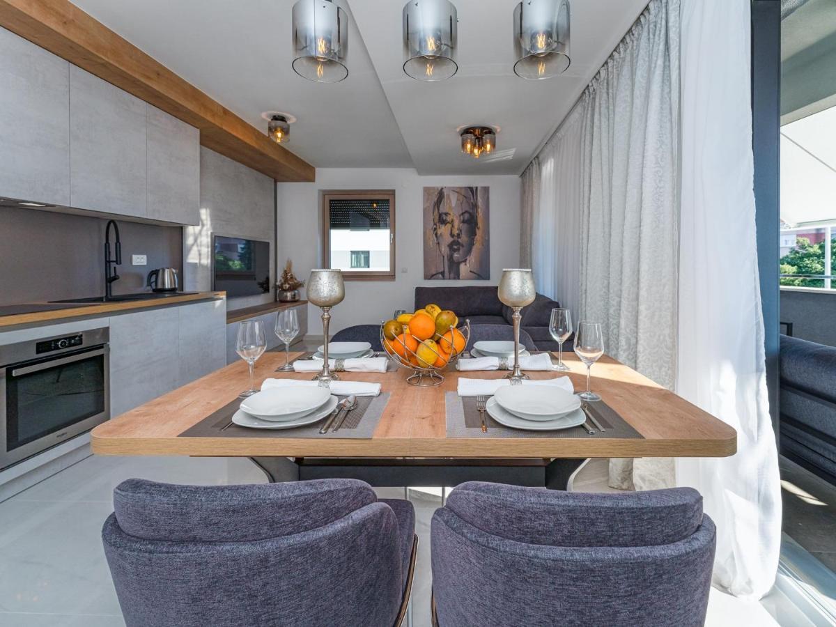 Diamond Two Bedroom Apartment Zadar Extérieur photo