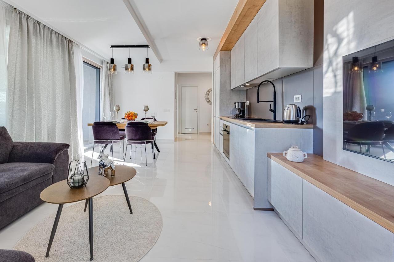 Diamond Two Bedroom Apartment Zadar Extérieur photo
